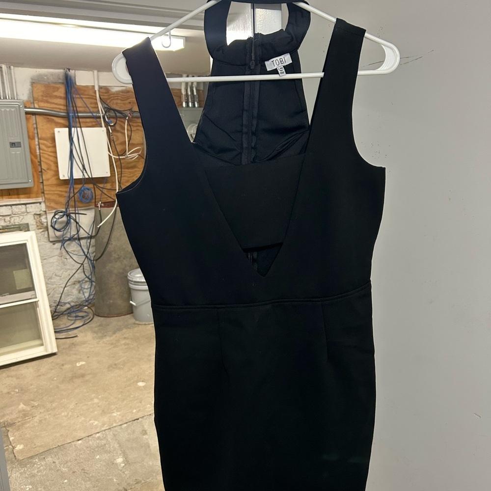 Tobi Black Sleeveless Dress